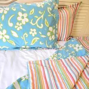 Pottery Barn Kids Wahini Floral & Striped Duvet | TWIN | REVERSIBLE